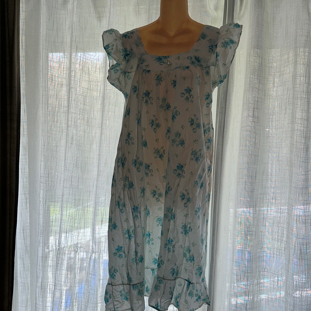 Vintage blue green floral ditsy dainty boho grammacore nightgown size large